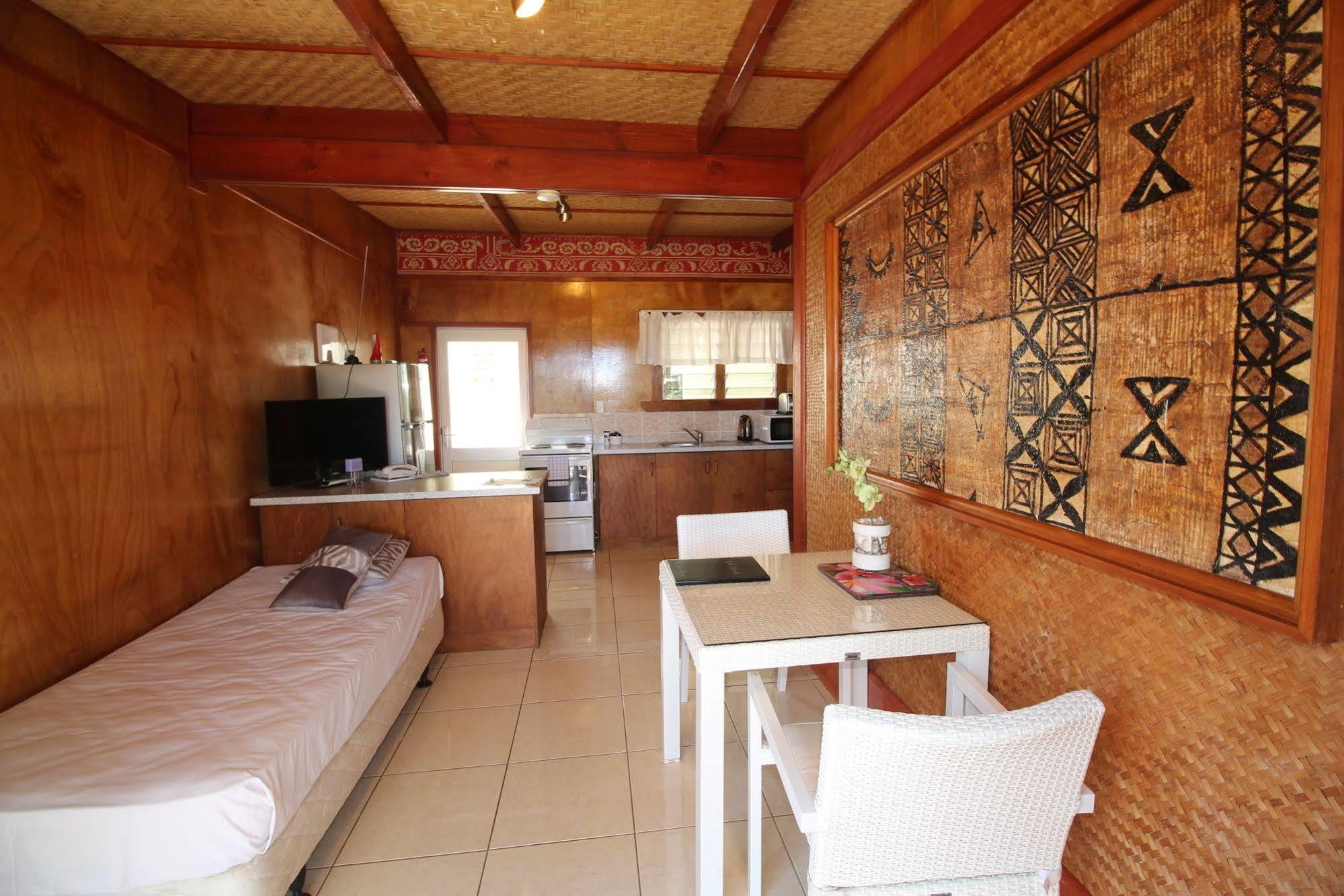 Muri Lagoon View Bungalows - Hillside Bungalow Rarotonga Exterior photo